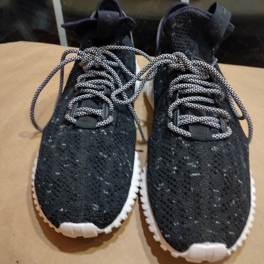 Adidas tubulars men's size 10 and 1/2